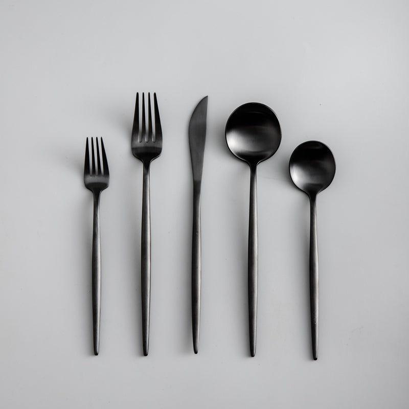 Finix | Sleek Stainless Steel Cutlery Set - Contemporary Dining Essentials for an Elegant Table
