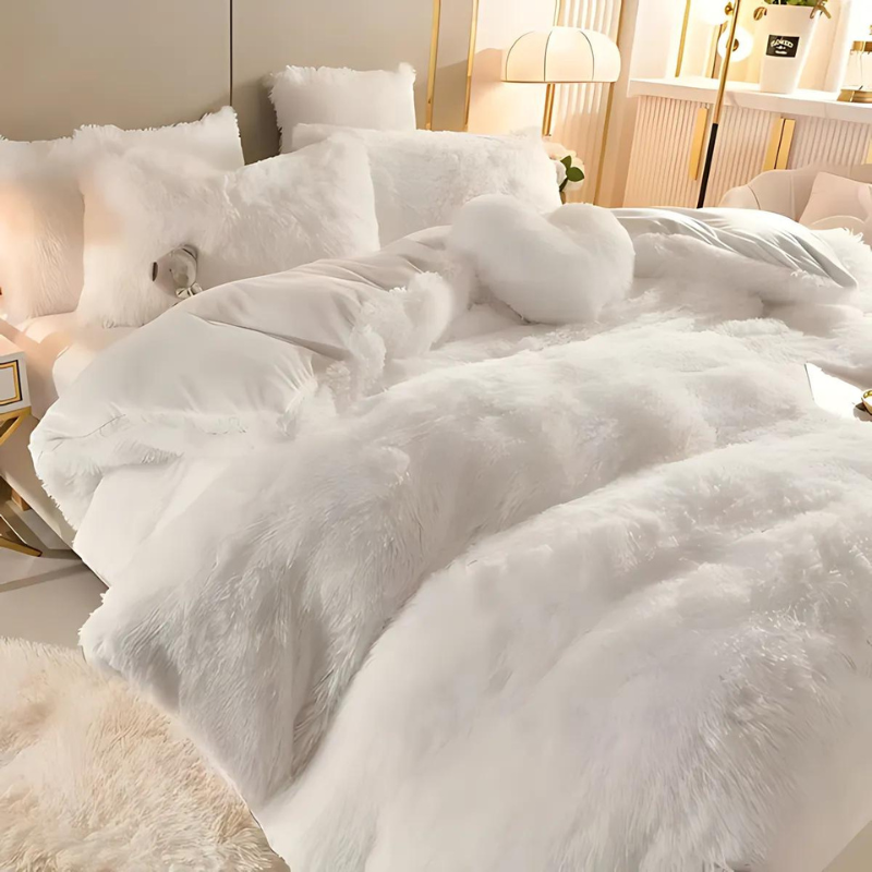 Zephariel - Luxurious 3-Piece Velvet Bedding Set for Fall and Winter