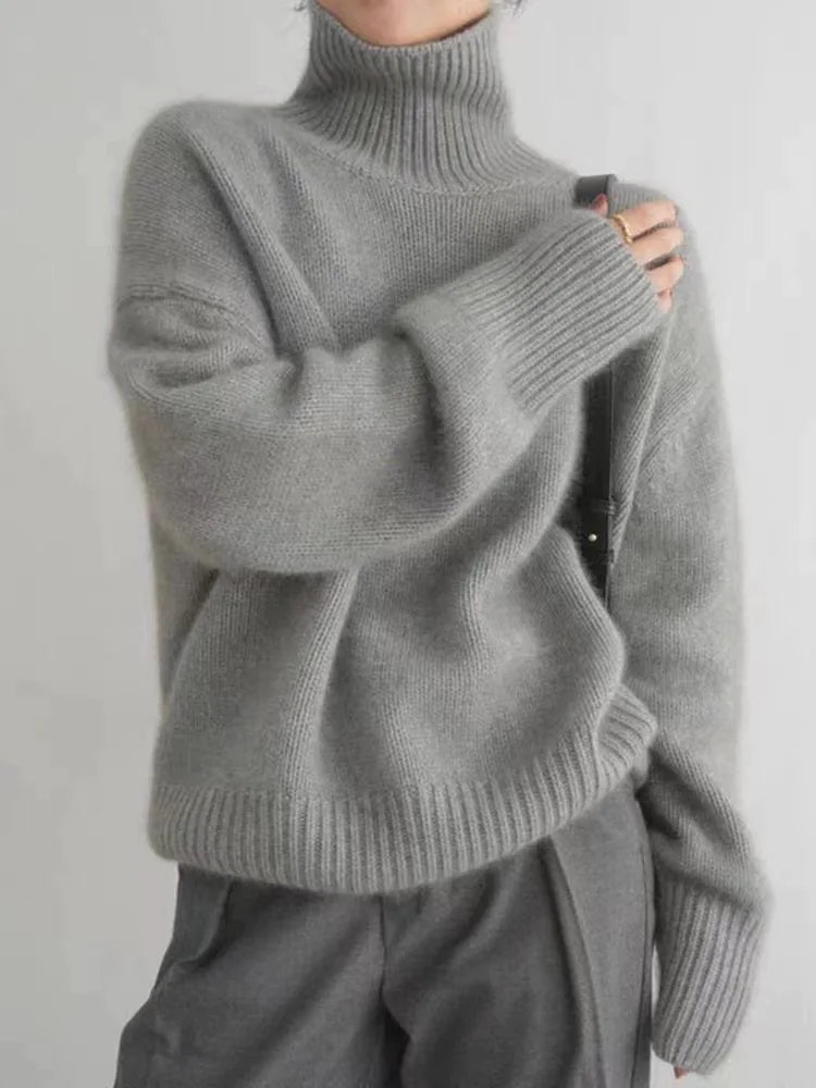 LEVA | Women's Cozy Knit Turtleneck Sweater