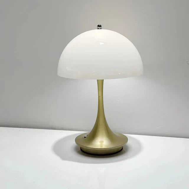 Kabellose Tischlampe – Flexible Beleuchtung mit modernem Design