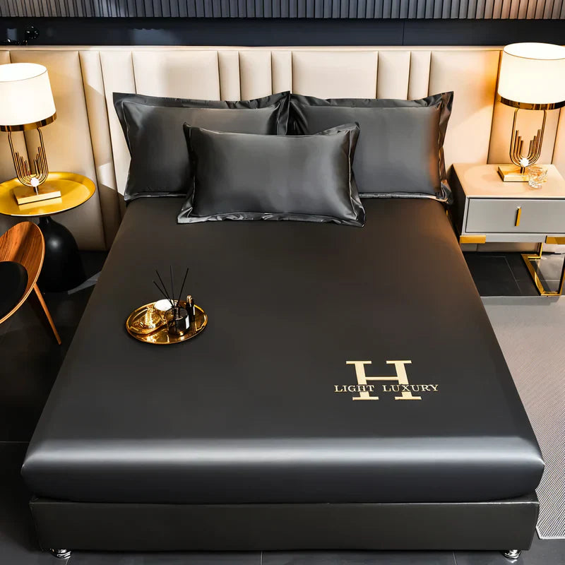 Elarinthe - Luxurious Satin Duvet Cover