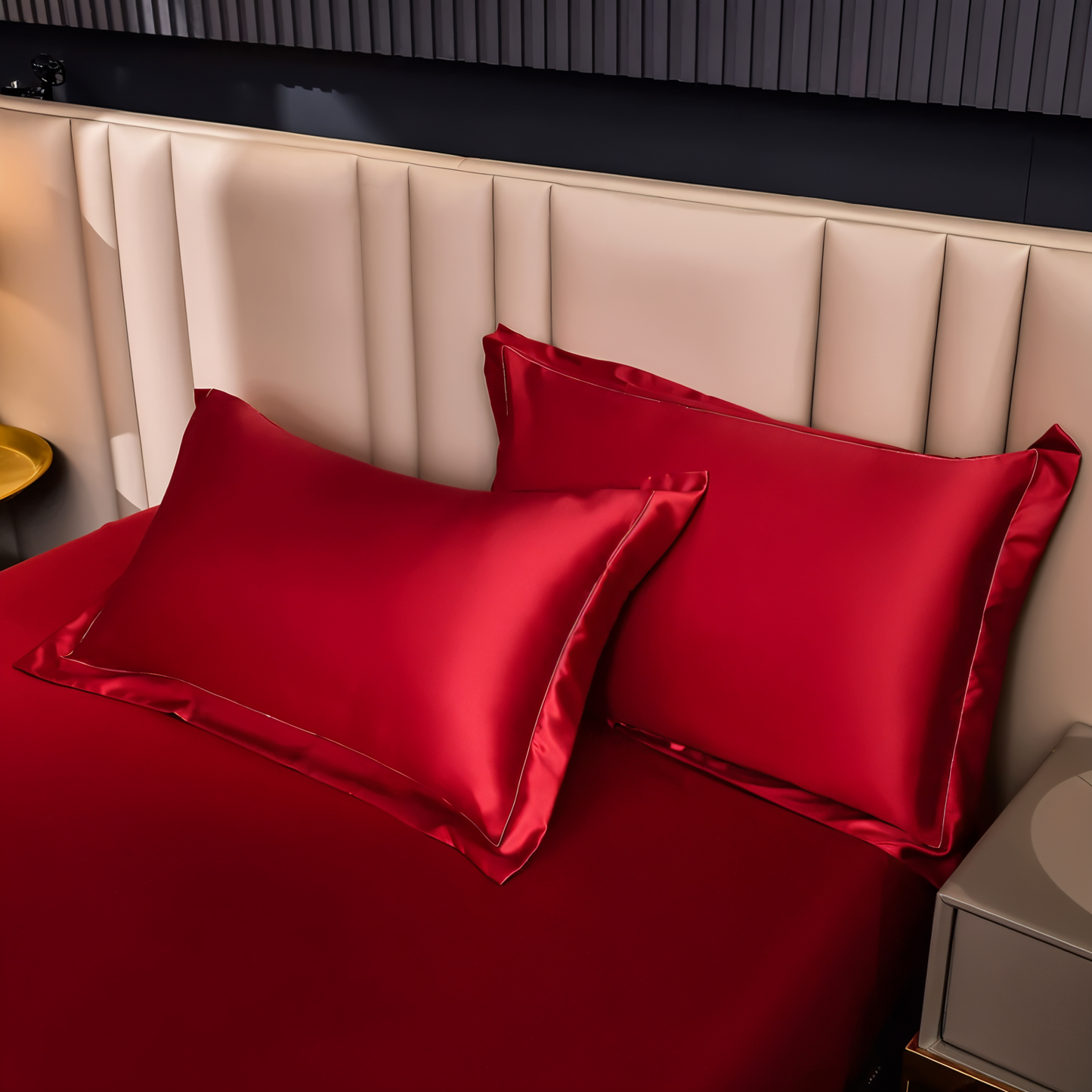 Elarinthe - Luxurious Satin Duvet Cover