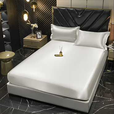 Nerelyra - Luxurious Silk Duvet Cover
