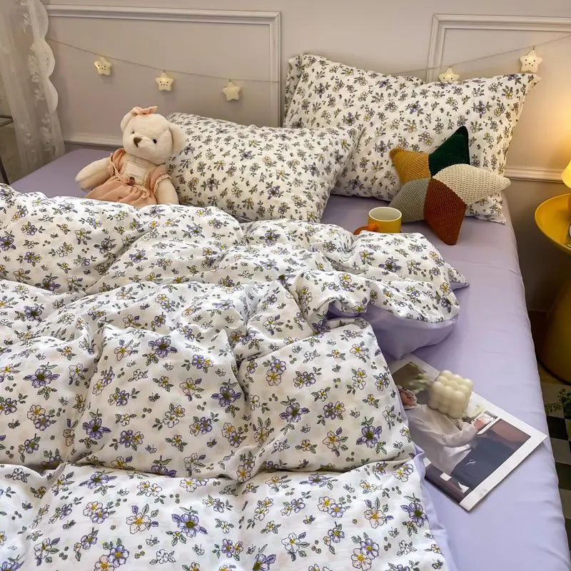 Seraphora - Luxurious Floral Comforter Set