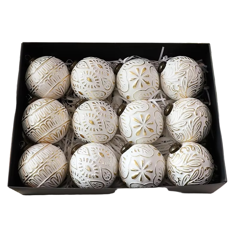 Retro-Inspired Plastic Christmas Ornaments