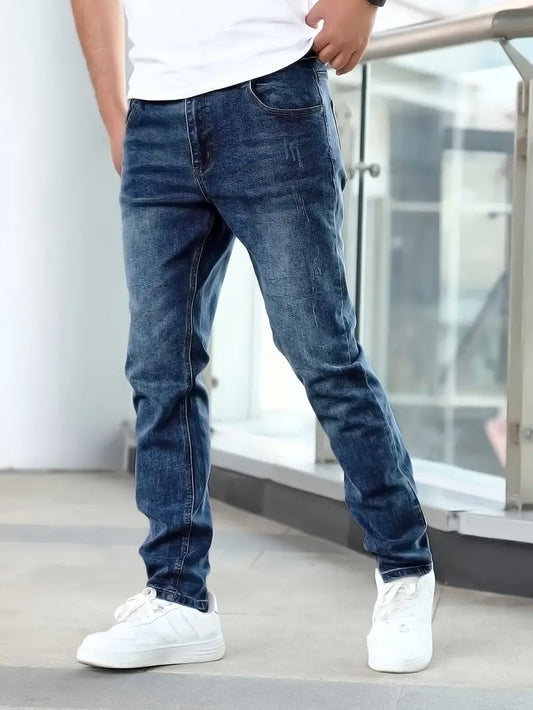 RAVI | Men's Jeans Featuring Functional Pockets