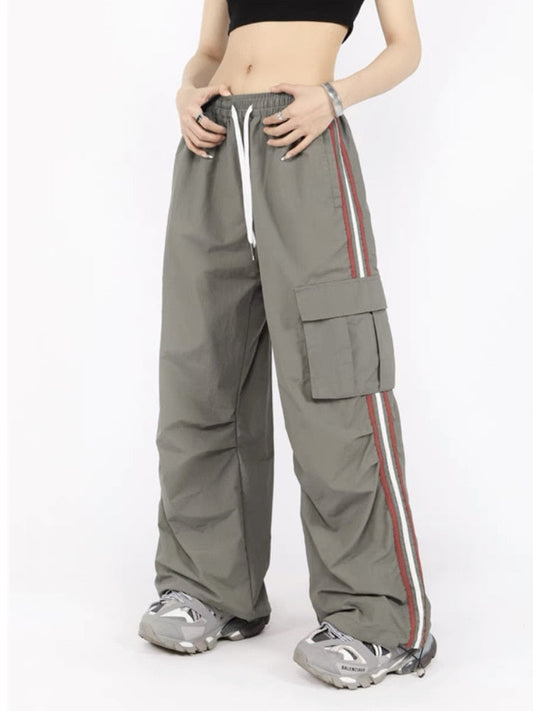 Chic Cargo Pants with Adjustable Drawstring and Ample Pocket Space