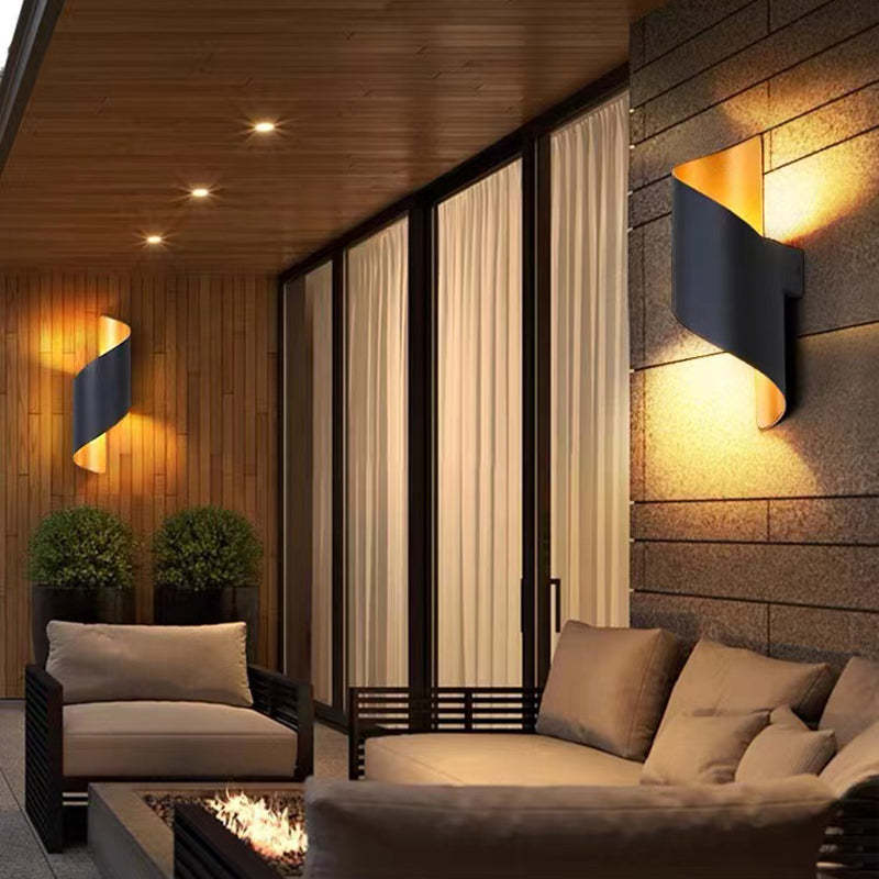 TwistLight Spiral-Shaped Modern LED Wall Fixture
