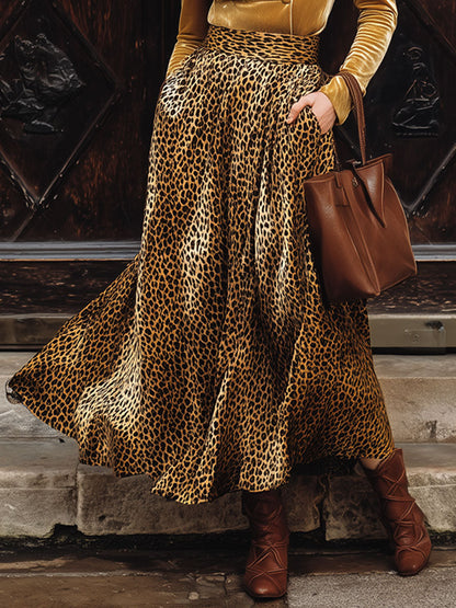 Retro Golden Velvet Ensemble: V-Neck Top with Long Leopard Print Skirt
