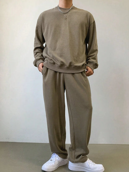 LIVAA Men's Tracksuit Set | Sweater & Pants
