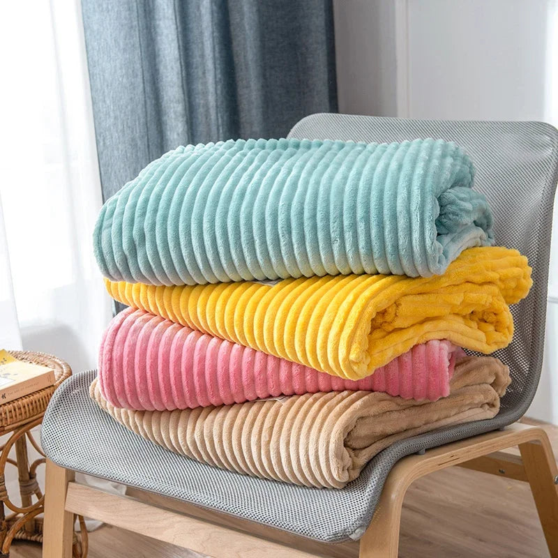Luxurious Velvet Fleece Blanket for Ultimate Winter Comfort