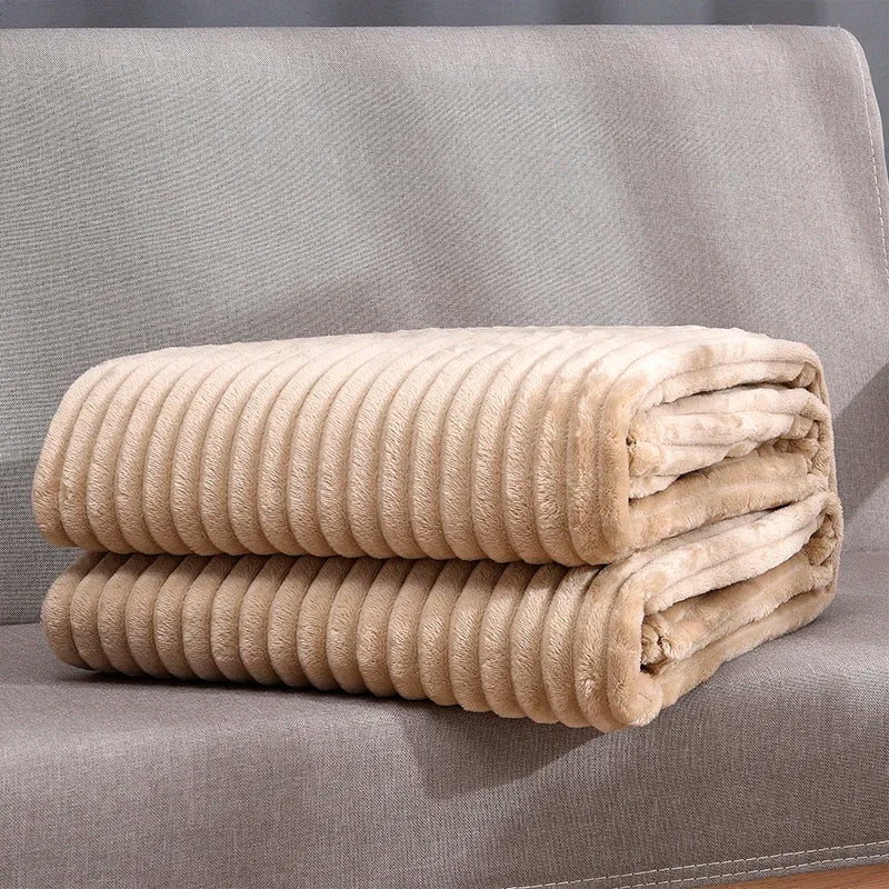 Luxurious Velvet Fleece Blanket for Ultimate Winter Comfort