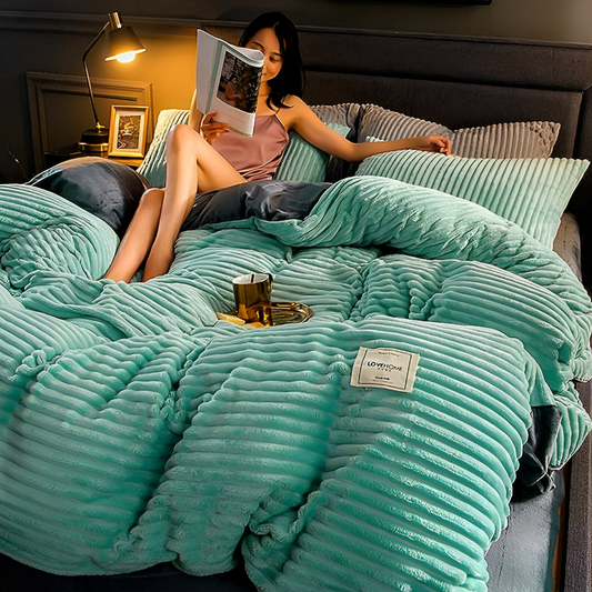 Auric - Luxurious Fluffy Flannel Duvet Cover Set