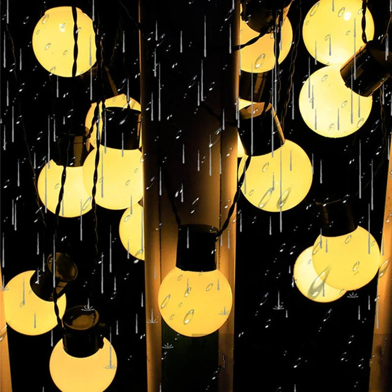 LED Solar-Lichterkette – Nachhaltige Beleuchtung für Garten und Terrasse