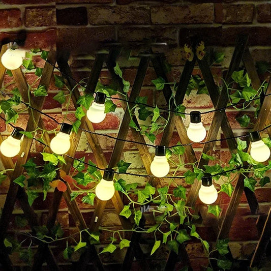 LED Solar-Lichterkette – Nachhaltige Beleuchtung für Garten und Terrasse