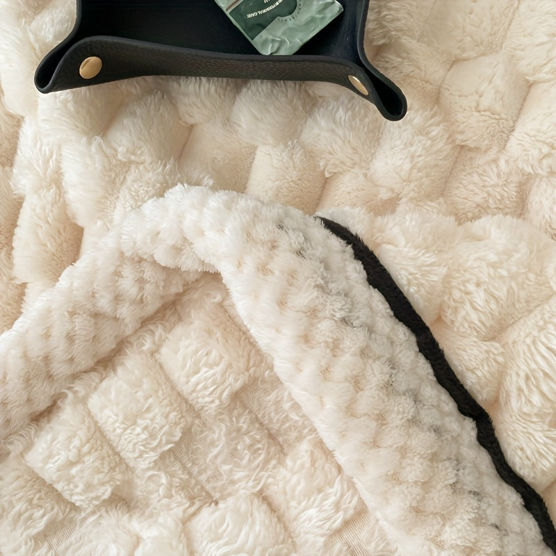 Cozy Lightweight Microfiber Blanket for Travel and Home Use