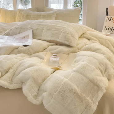 Cozi - Luxuriously Soft Faux Fur Duvet Cover