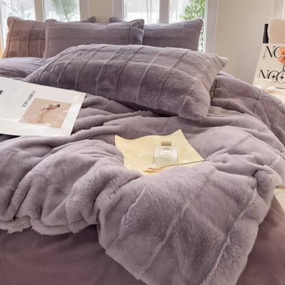 Cozi - Luxuriously Soft Faux Fur Duvet Cover