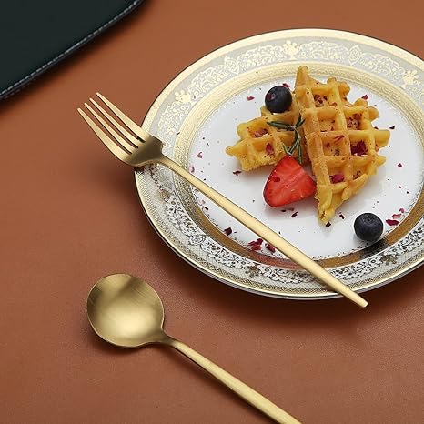 Finix | Sleek Stainless Steel Cutlery Set - Contemporary Dining Essentials for an Elegant Table