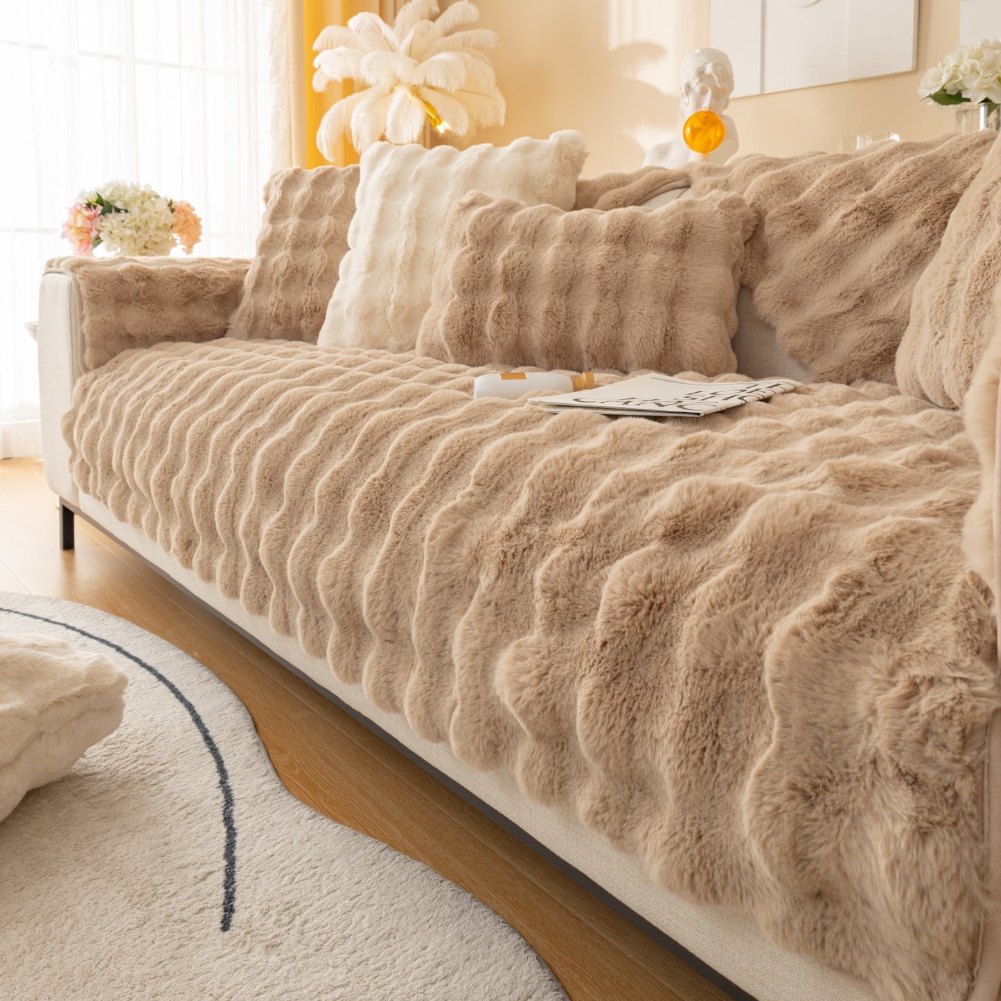 High-Quality Pet-Resistant Furniture Cover for Maximum Protection