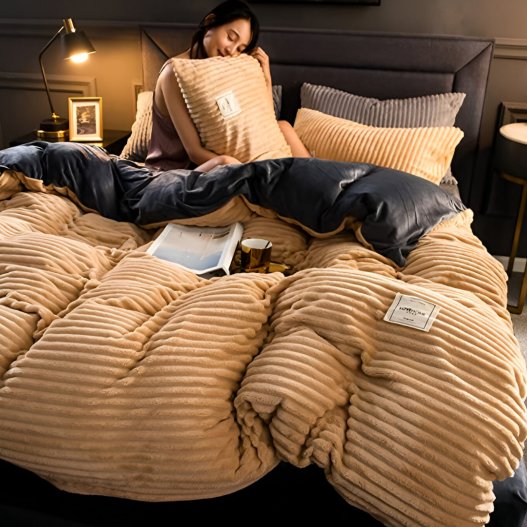 Auric - Luxurious Fluffy Flannel Duvet Cover Set