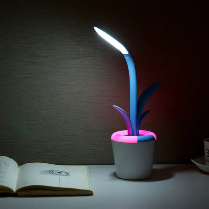 Contemporary LuminaFlex Desk Lamp