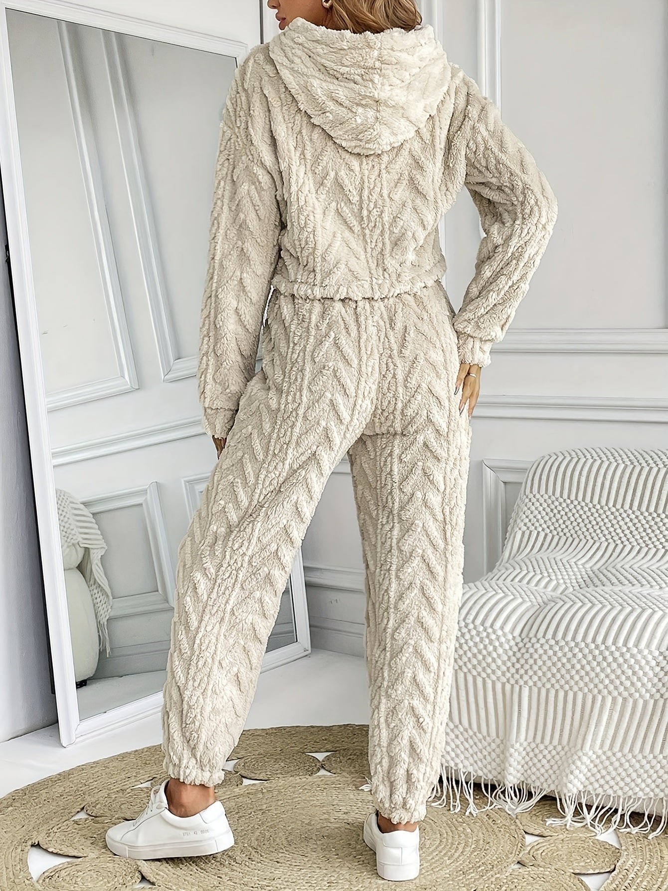 Luna | Warm & Cozy Hooded Winter Ensemble