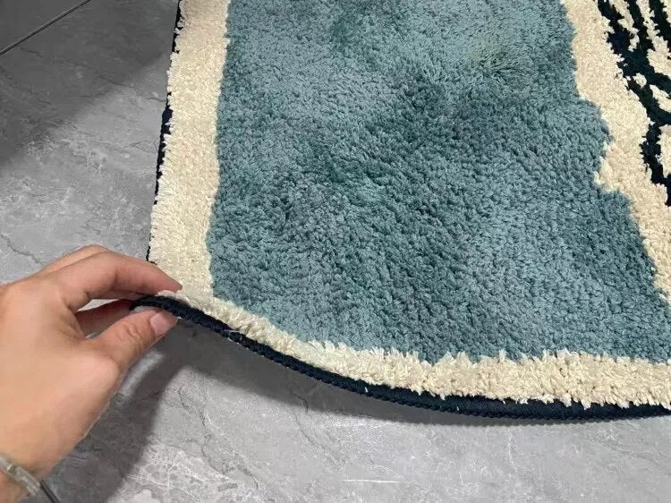 AbstractStep | Handmade Scandinavian Abstract Non-Slip Bath Mat - Chic Bathroom Rug