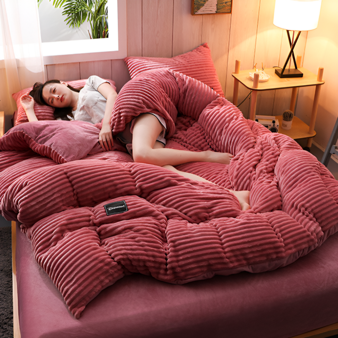 Auric - Luxurious Fluffy Flannel Duvet Cover Set
