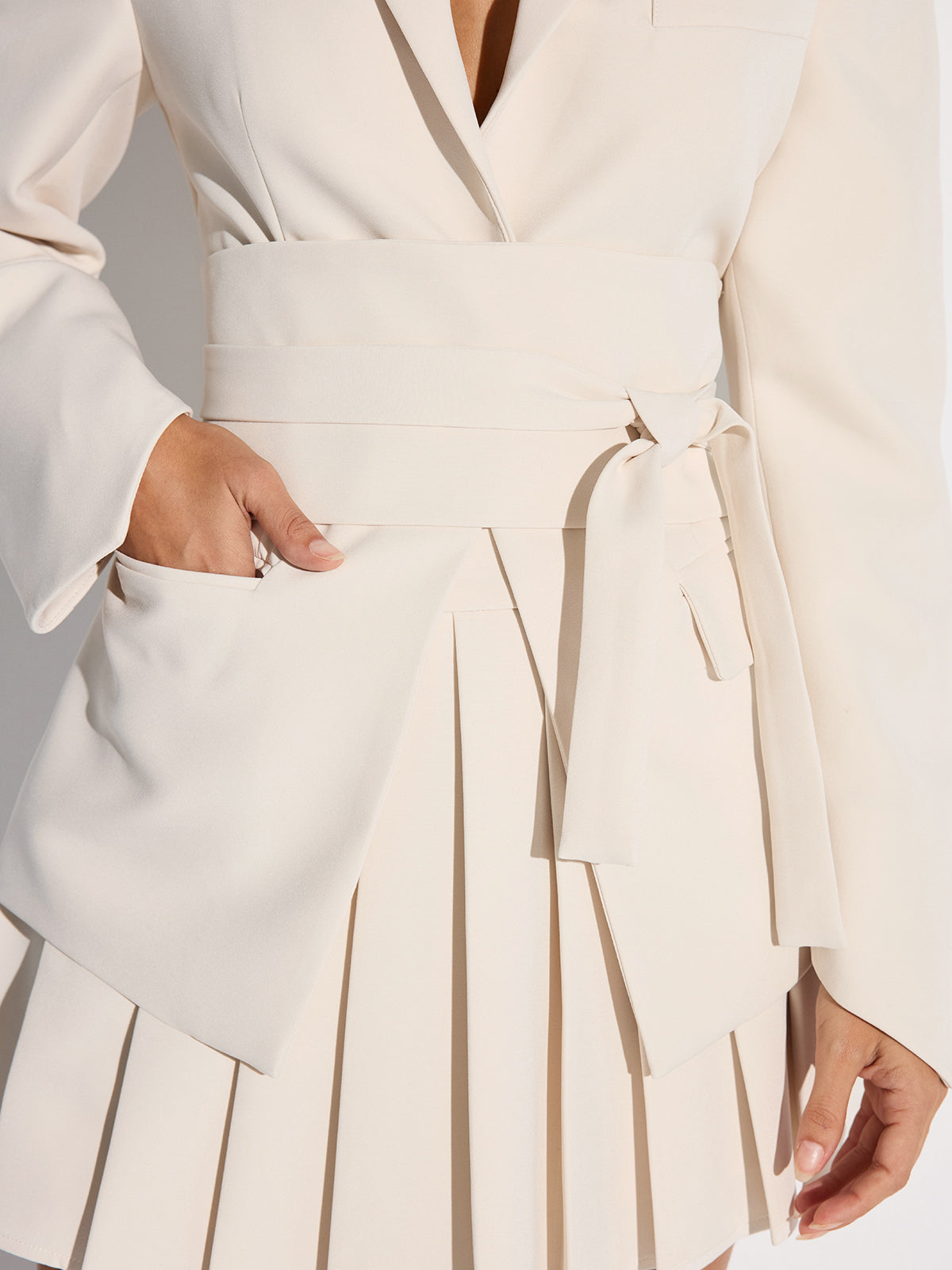 Reese | Tailored Blazer with Belted Cinched Waist