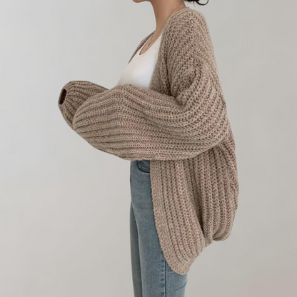 Stylish Long-Sleeve Knit Cardigan in Luxurious Fabric – Women's Apparel