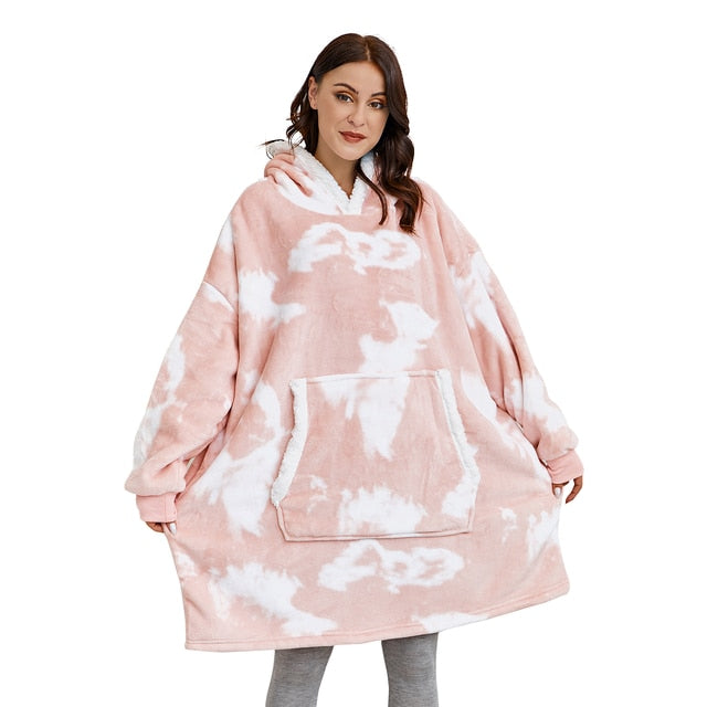 Snug Fleece Hoodie Blanket - Ideal for Winter Comfort