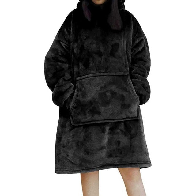 Snug Fleece Hoodie Blanket - Ideal for Winter Comfort