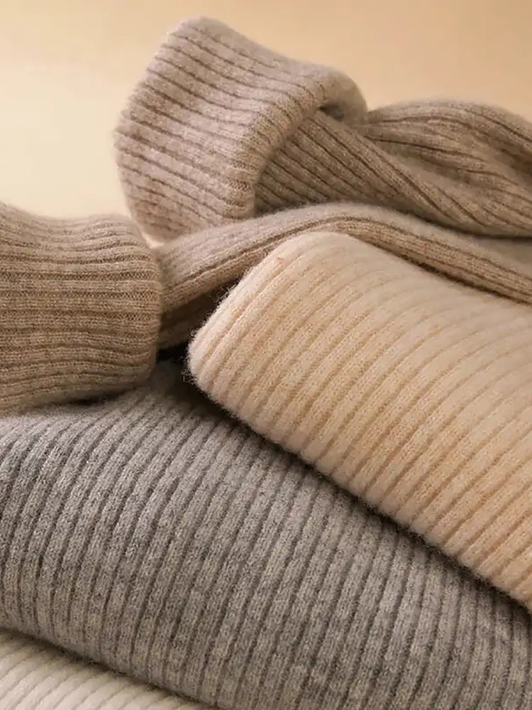 YARA | Women's Turtleneck Sweater with Ribbed Design