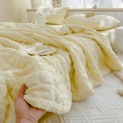 Amphora - Ultra-Lightweight Summer Duvet for Breathable Comfort