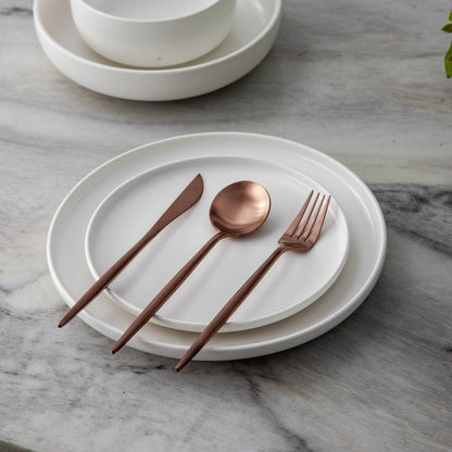 Finix | Sleek Stainless Steel Cutlery Set - Contemporary Dining Essentials for an Elegant Table
