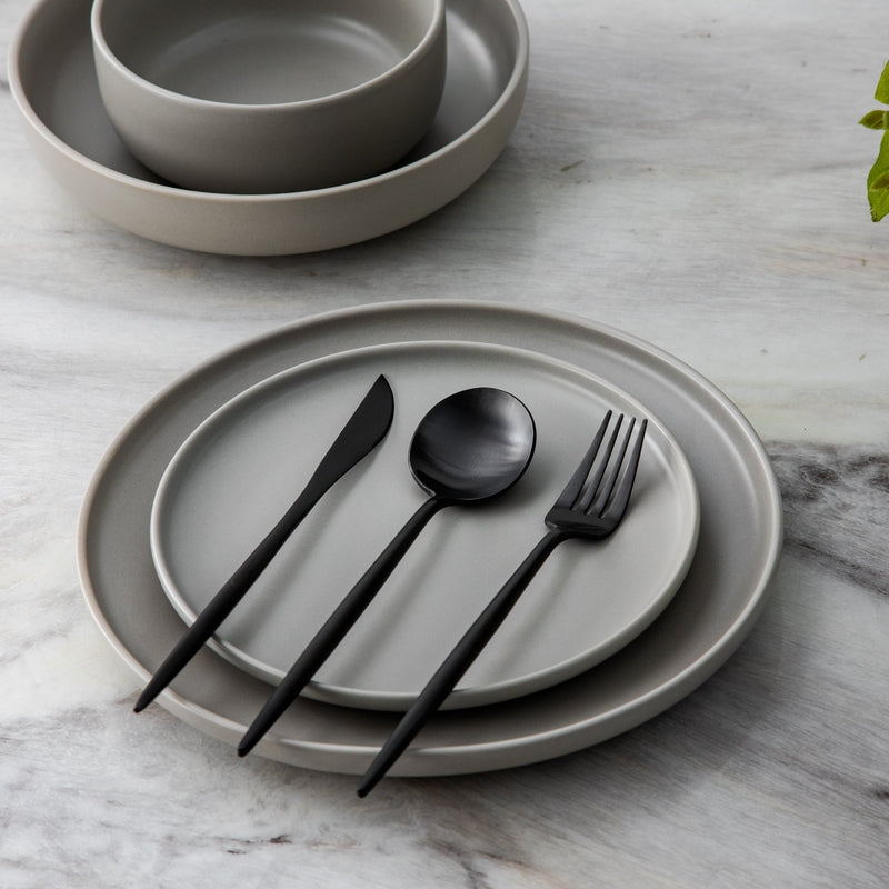 Finix | Sleek Stainless Steel Cutlery Set - Contemporary Dining Essentials for an Elegant Table