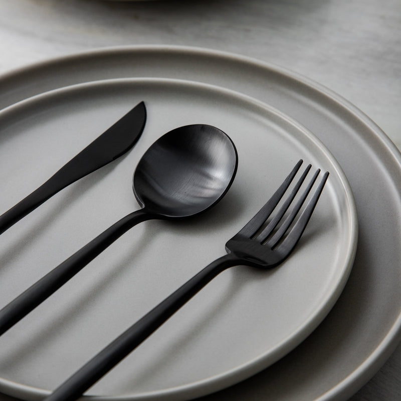 Finix | Sleek Stainless Steel Cutlery Set - Contemporary Dining Essentials for an Elegant Table