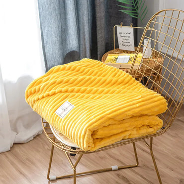 Luxurious Velvet Fleece Blanket for Ultimate Winter Comfort