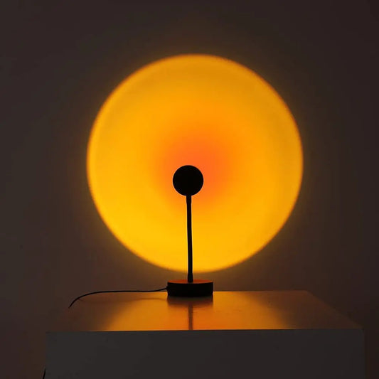 LED-Sonnenuntergangslampe – Warmes, goldenes Licht für stimmungsvolle Atmosphäre