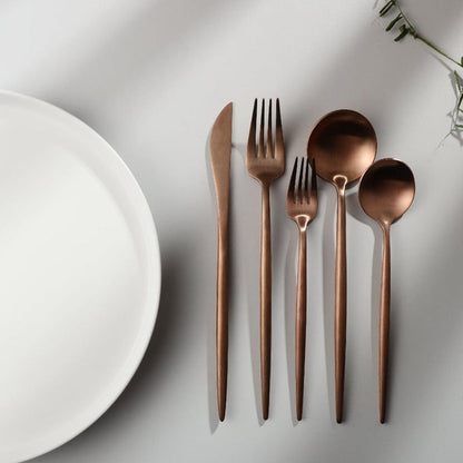 Finix | Sleek Stainless Steel Cutlery Set - Contemporary Dining Essentials for an Elegant Table