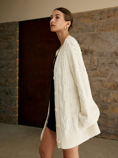 Aliyah | Chic Oversized Cable Knit Cardigan
