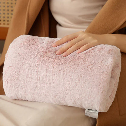 Compact Comfort: Relaxation and Warmth in One