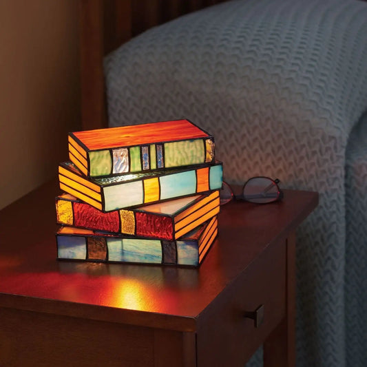 Buntglas-Bücherlampe – Kunstvolle Beleuchtung mit einzigartigem Charme
