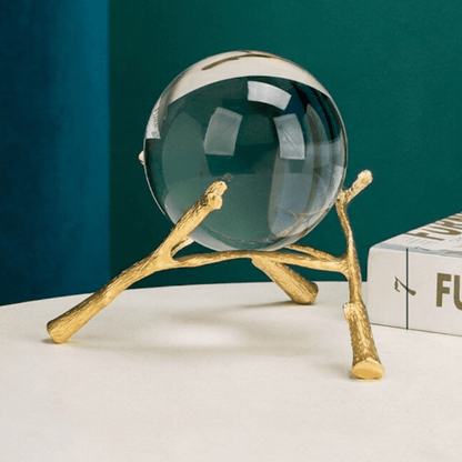 Exquisite Handcrafted Crystal Glass with Detailed Patterns - Premium Quality