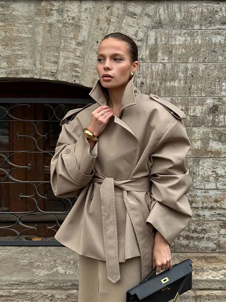 Retro Women's Trench Coat with Turn-Down Collar and Shoulder Pads - Chic Short Jacket