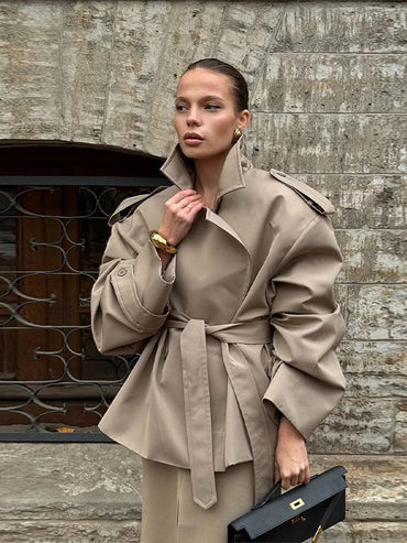 Retro Women's Trench Coat with Turn-Down Collar and Shoulder Pads - Chic Short Jacket