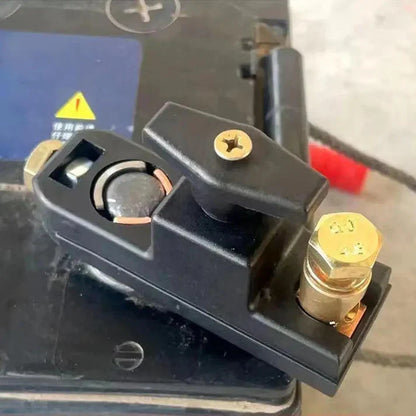Battery Disconnect Switch – Easily Prevent Flat Batteries with a Simple Turn