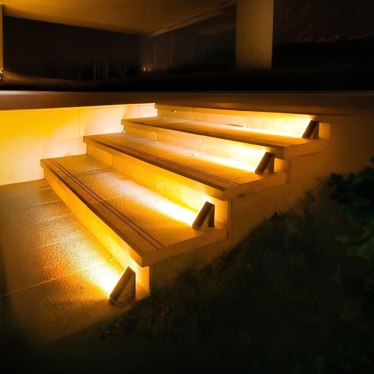 SoluStep Solar-Powered Step Lights