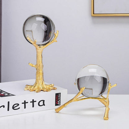 Exquisite Handcrafted Crystal Glass with Detailed Patterns - Premium Quality